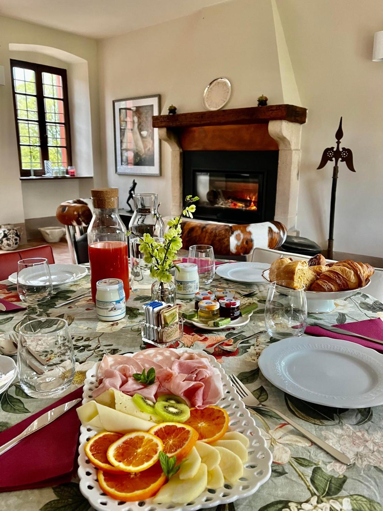 Le Mansarine Charme B&B Castellaro  Exteriér fotografie